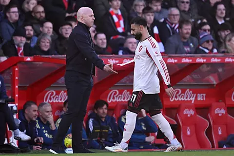 صلاح ليس الوحيد.. ليفربول يستعد للإطاحة بـ7 لاعبين دفعة واحدة في الصيف